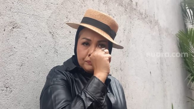 Elly Sugigi ditemui di Mampang, Jakarta Selatan pada Kamis (17/11/2022) [Semujer.com/Rena Pangesti]