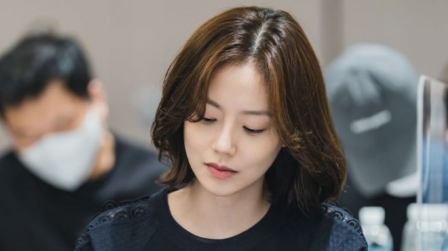 Pesona Moon Chae Won di Payback (Instagram/@sbsdrama.official)  