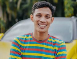 Rian Arifin, Tukang Becak yang Sukses Jadi YouTuber dengan Bermodal Ponsel Kentang